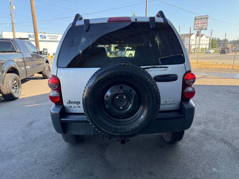 2005 Jeep Liberty Renegade