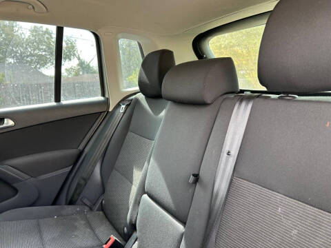 2013 Volkswagen Tiguan S