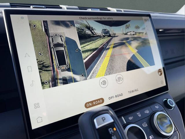 2026 Land Rover Defender 130 P300 S