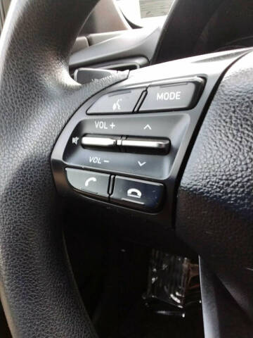 2019 Hyundai Veloster