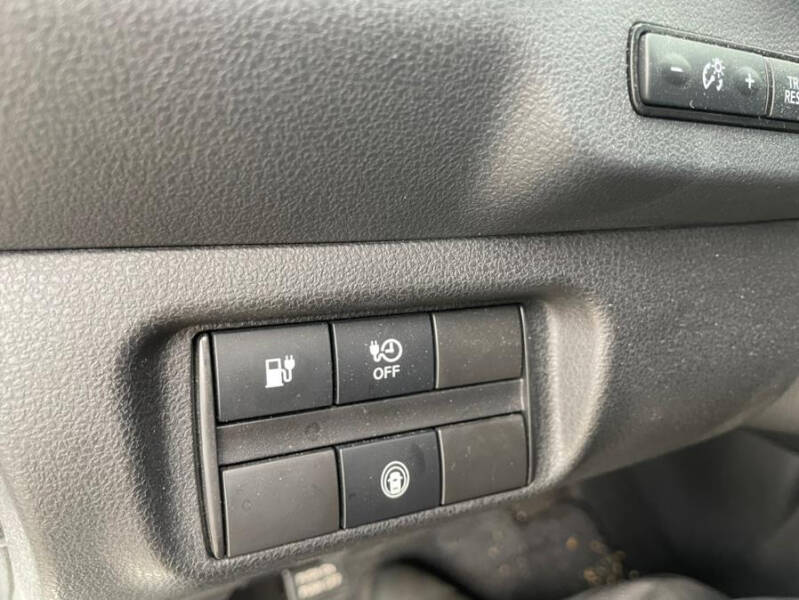 2022 Nissan LEAF S PLUS