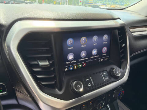 2020 GMC Acadia SLE