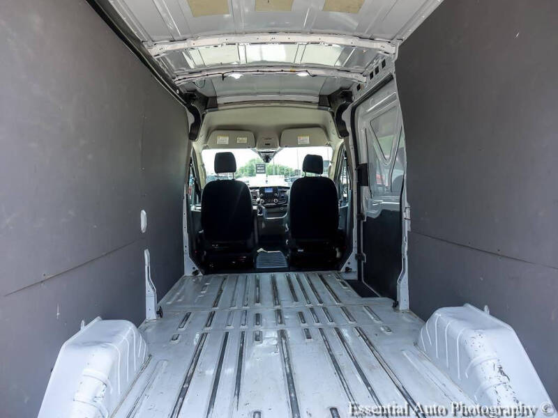 2023 Ford Transit