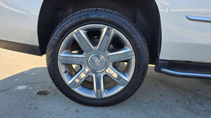 2020 Cadillac Escalade Luxury