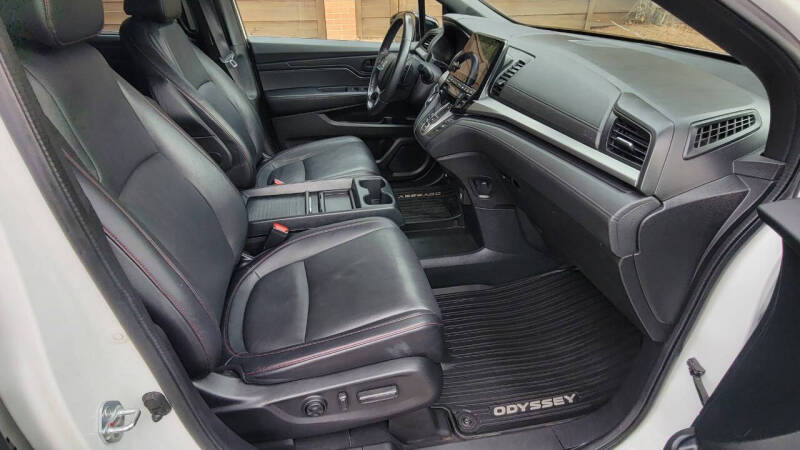 2023 Honda Odyssey Sport