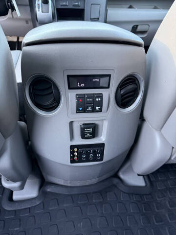 2010 Honda Pilot Touring w/Navi w/DVD