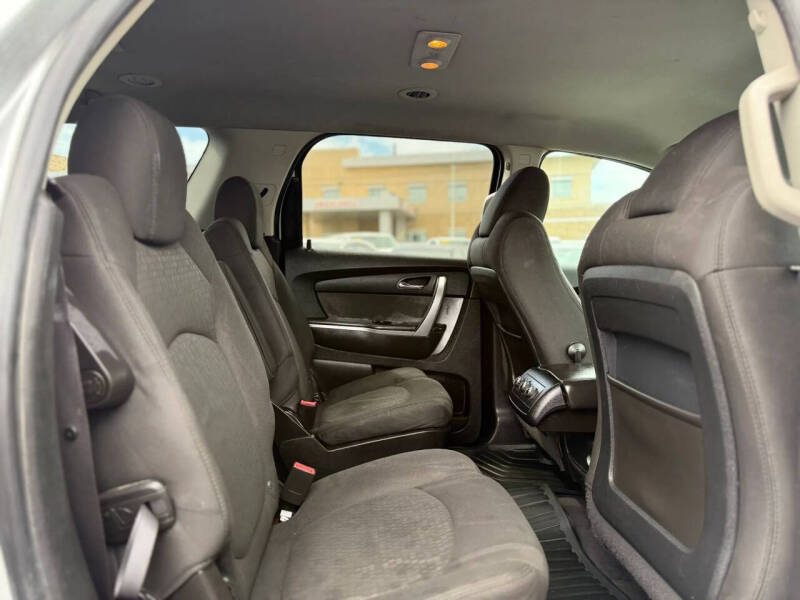 2010 GMC Acadia SLE