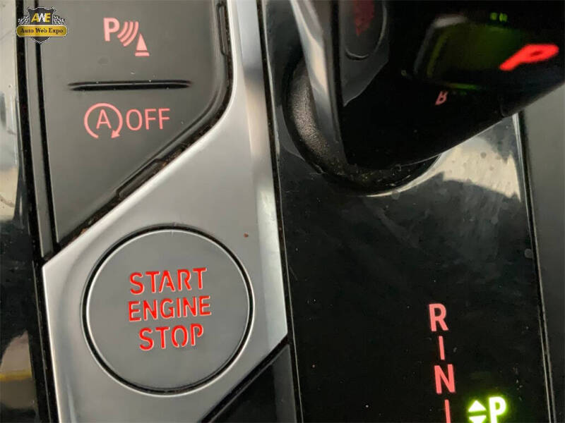 2024 BMW X4 xDrive30i