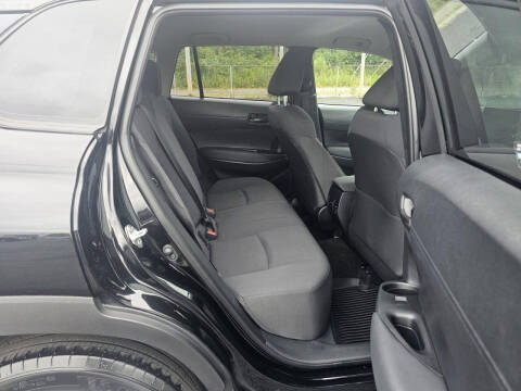 2022 Toyota Corolla Cross LE