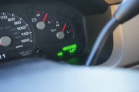 2004 Ford Explorer XLT