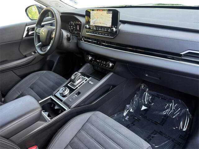 2023 Mitsubishi Outlander PHEV