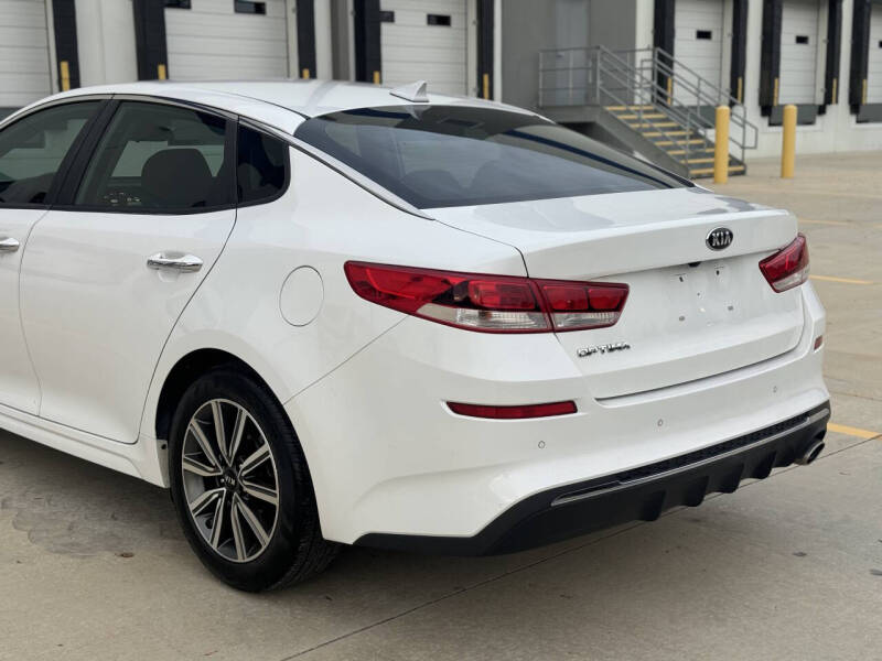 2019 Kia Optima LX