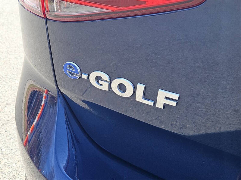 2016 Volkswagen e-Golf SE