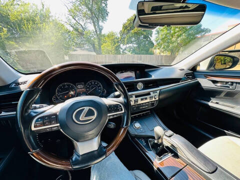 2016 Lexus ES 350