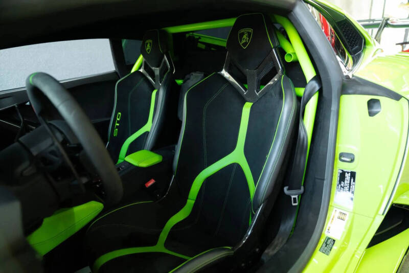2022 Lamborghini Huracan STO