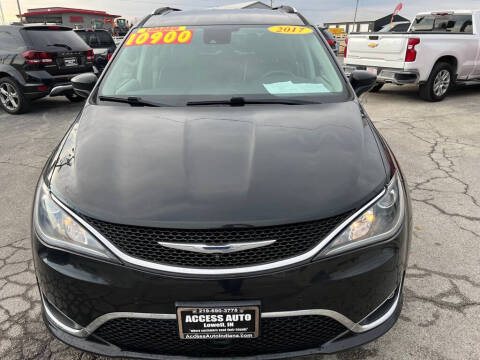2017 Chrysler Pacifica Touring-L Plus