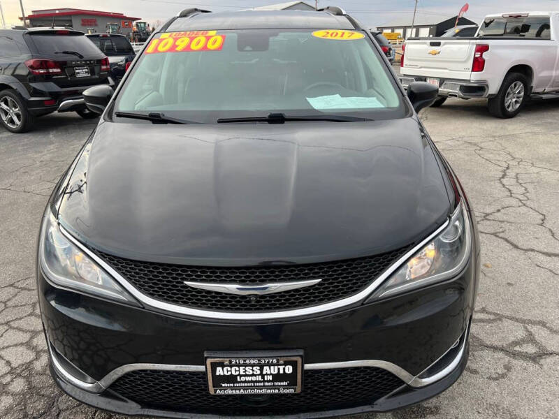 2017 Chrysler Pacifica Touring-L Plus
