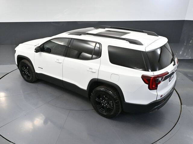 2021 GMC Acadia AT4