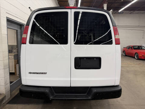 2012 Chevrolet Express 2500