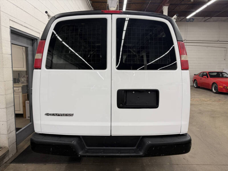2012 Chevrolet Express 2500