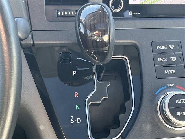 2020 Toyota Sienna XLE Premium 8-Passenger