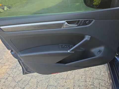 2018 Volkswagen Passat 2.0T SE