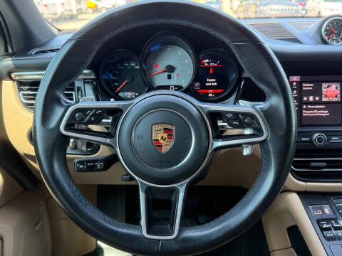 2021 Porsche Macan S
