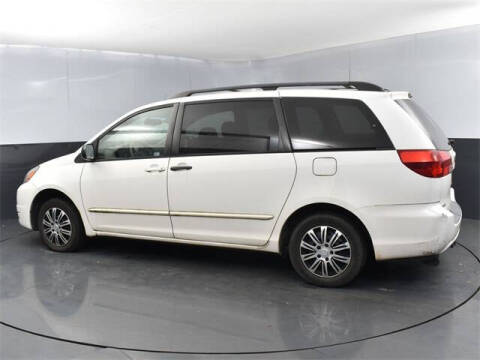 2004 Toyota Sienna