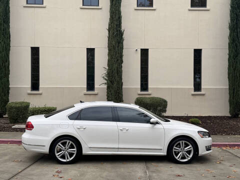 2015 Volkswagen Passat 1.8T SE