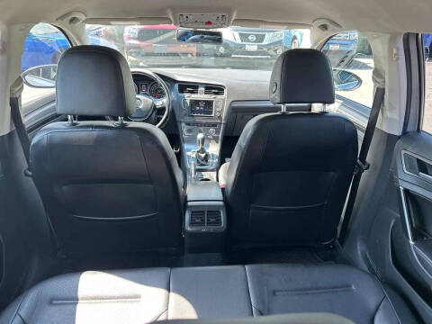 2017 Volkswagen Golf Alltrack