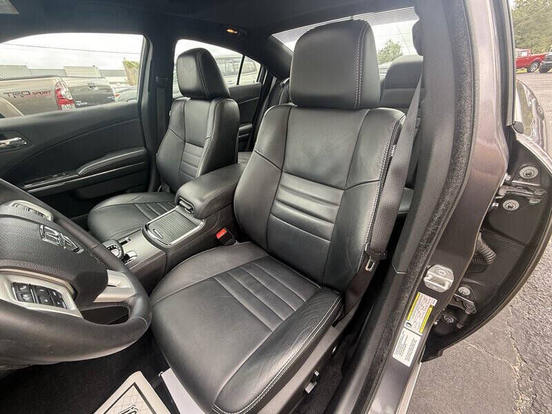 2014 Dodge Charger SXT