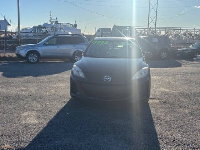 2013 Mazda MAZDA3 i SV