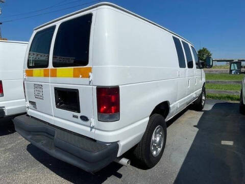 2013 Ford E-Series E-350 SD