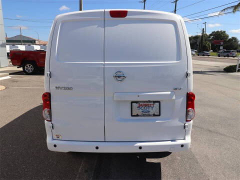 2021 Nissan NV200 SV