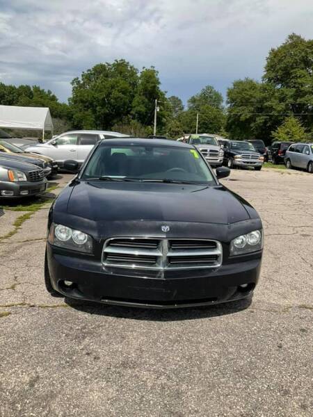 2007 Dodge Charger for sale at Autocom, LLC in Clayton NC