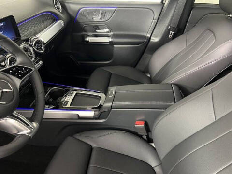 2025 Mercedes-Benz GLB GLB 250 4MATIC