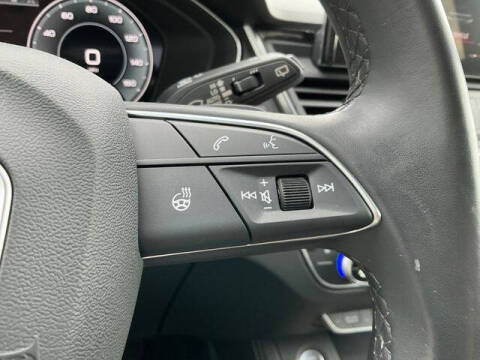 2022 Audi Q5 quattro S line Prem Plus 45 TFSI