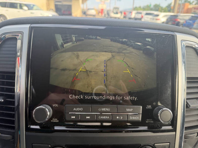 2021 Nissan Titan SV