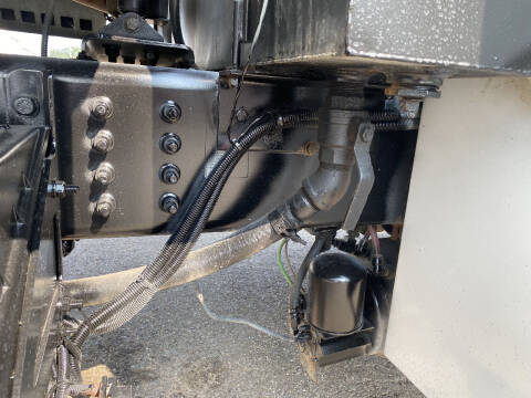 2007 Freightliner M2 106