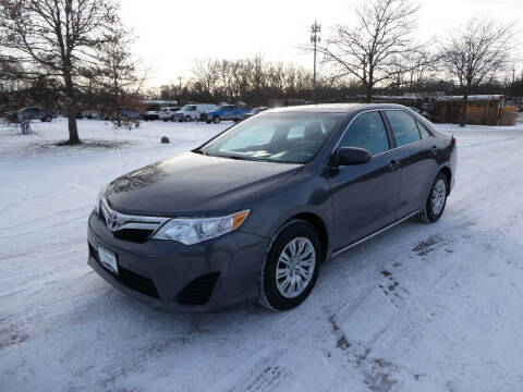2014 Toyota Camry LE
