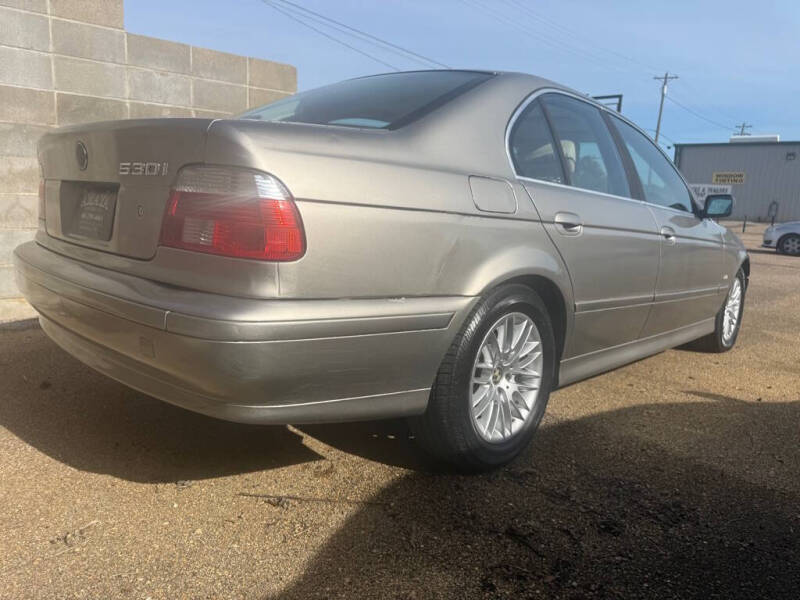 2002 BMW 5 Series 530i