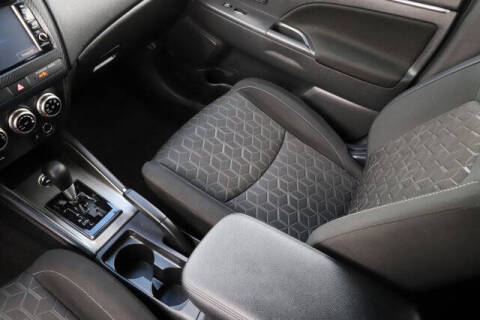 2024 Mitsubishi Outlander Sport S