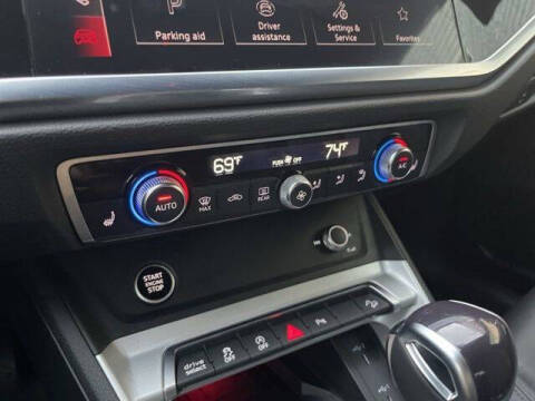 2023 Audi Q3 quattro S line Prem Plus 45 TFSI