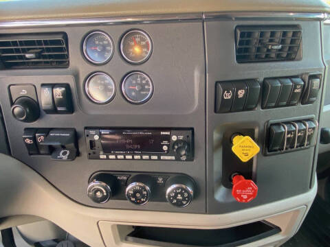 2022 Peterbilt 567