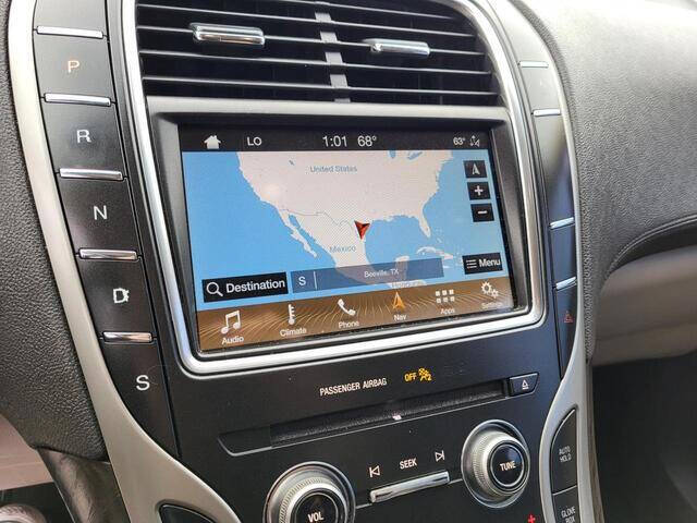 2019 Lincoln Nautilus Select