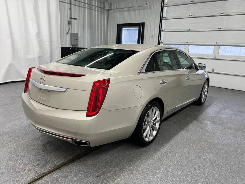 2013 Cadillac XTS Luxury Collection