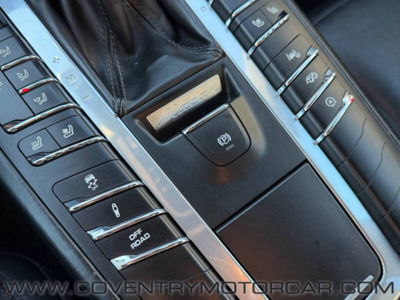 2020 Porsche Macan Turbo