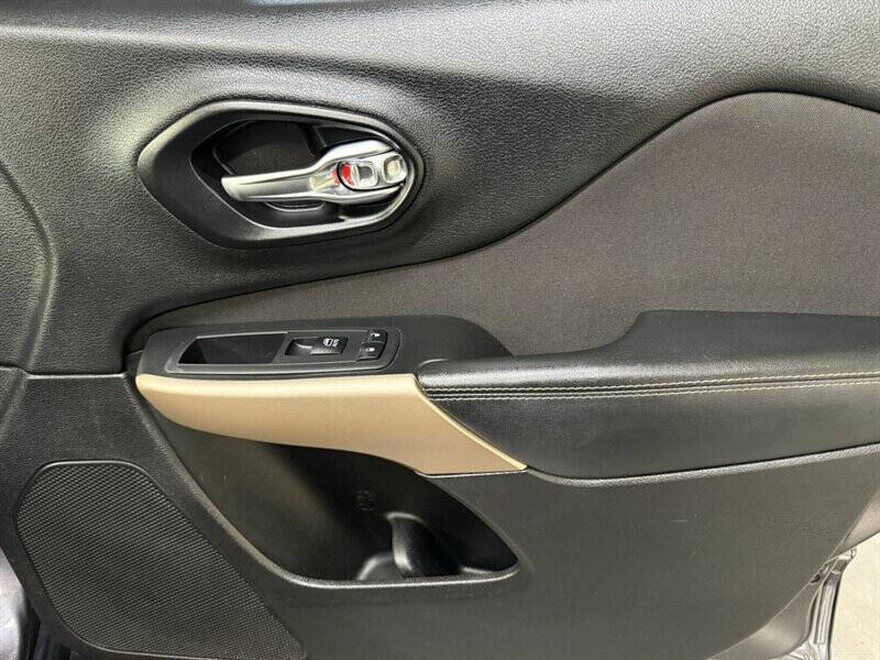 2018 Jeep Cherokee Latitude