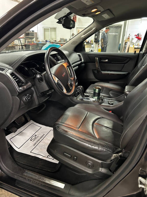 Used 2016 GMC Acadia SLT-1 with VIN 1GKKVRKD8GJ256555 for sale in Tyndall, SD