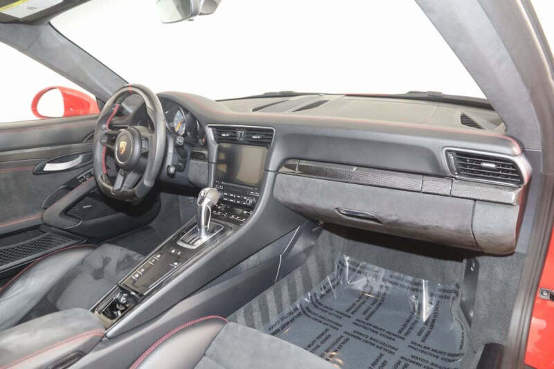 2019 Porsche 911 GT3 RS